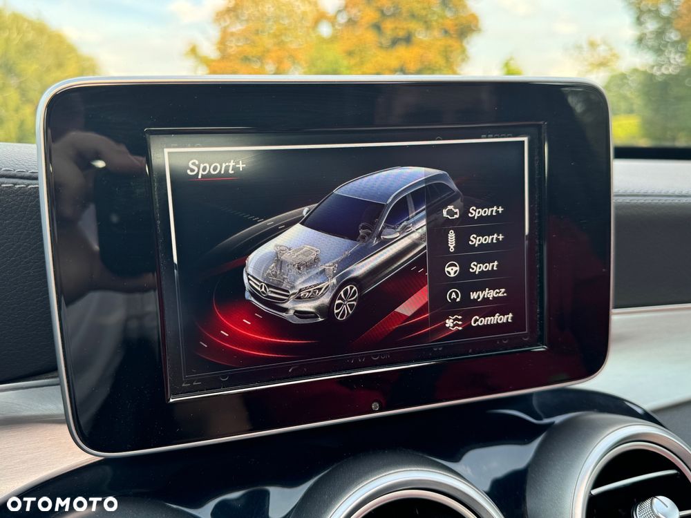 Mercedes-Benz Klasa C 200 7G-TRONIC - 25