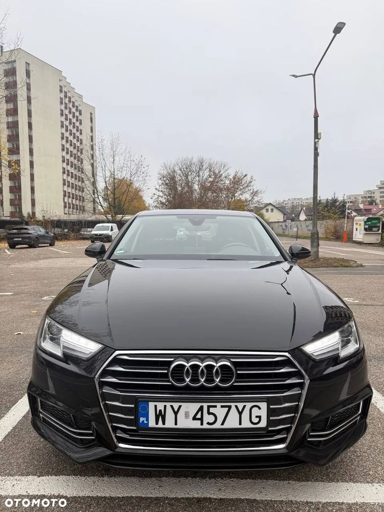 Audi A4 Limousine 30 TDI S tronic sport - 2