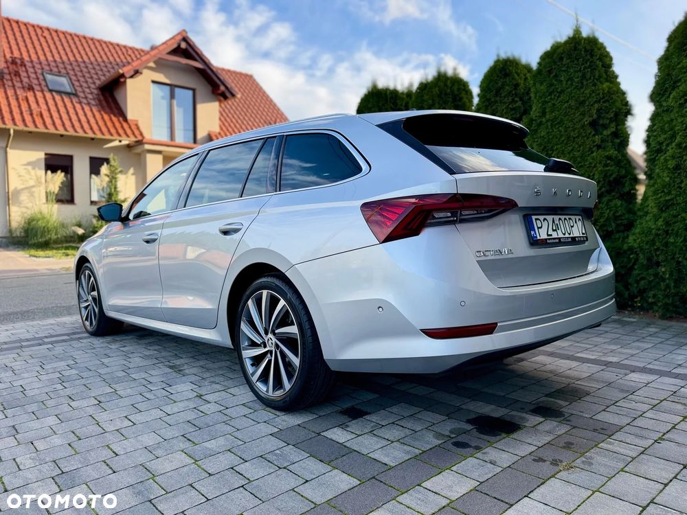 Skoda Octavia 2.0 TDI DSG First Edition - 6