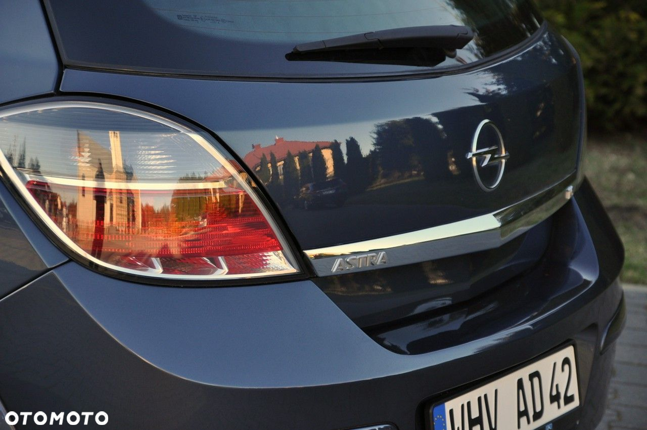 Opel Astra - 16