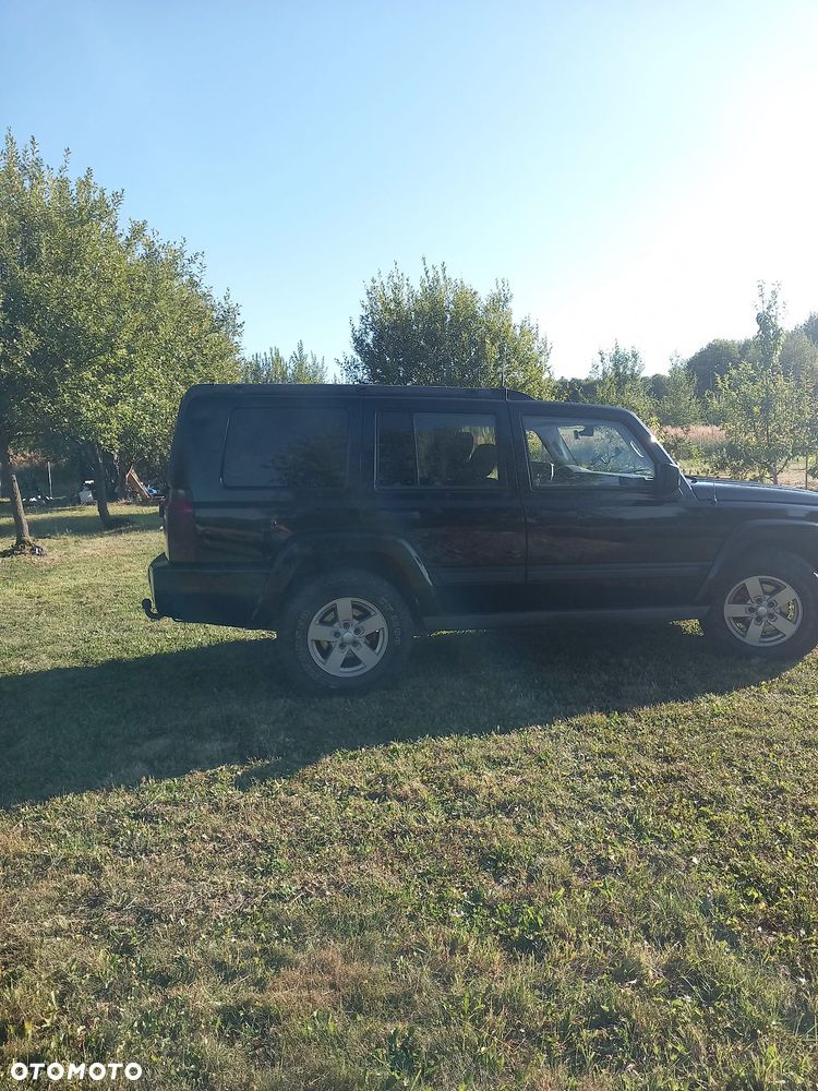 Jeep Commander 3.7 V6 - 9