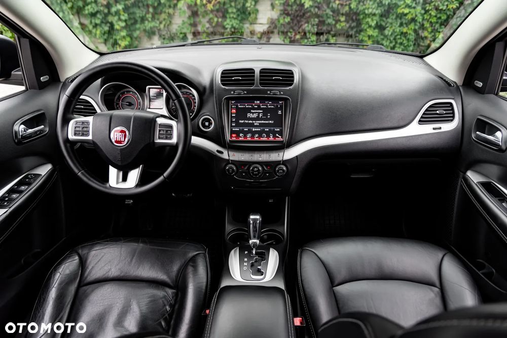 Fiat Freemont 3.6 V6 Lounge - 26