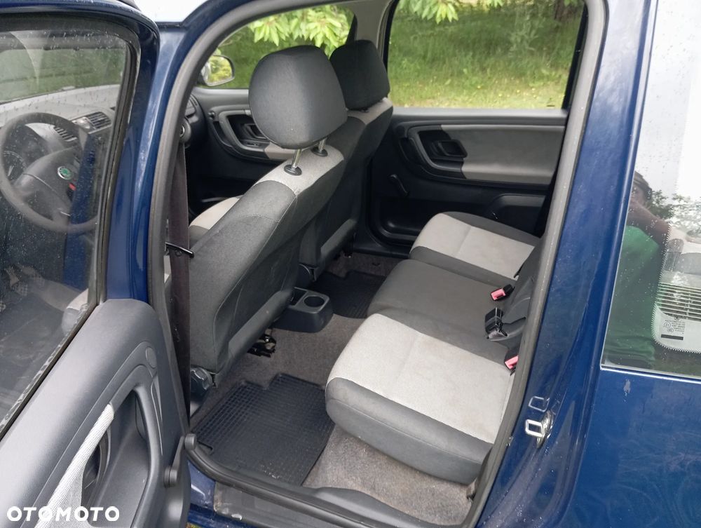 Skoda Roomster - 7