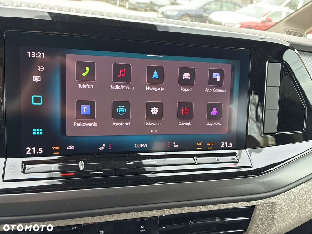 Volkswagen Multivan - 27