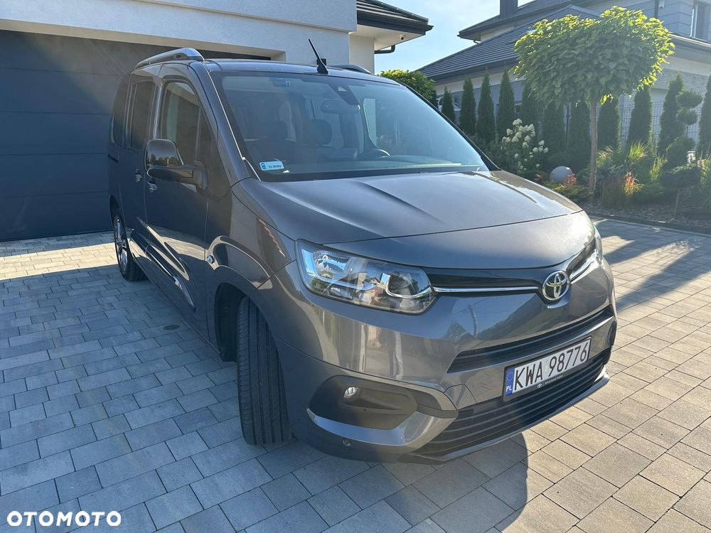 Toyota Proace City Verso 1.2 D-4T Family - 1
