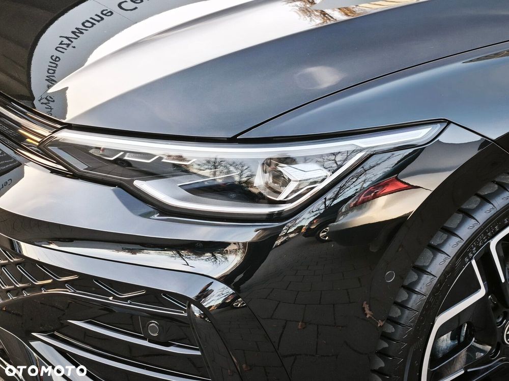 Volkswagen Golf - 38