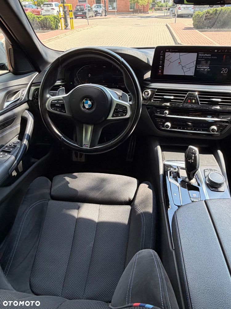 BMW Seria 5 520d xDrive mHEV M Sport sport - 18
