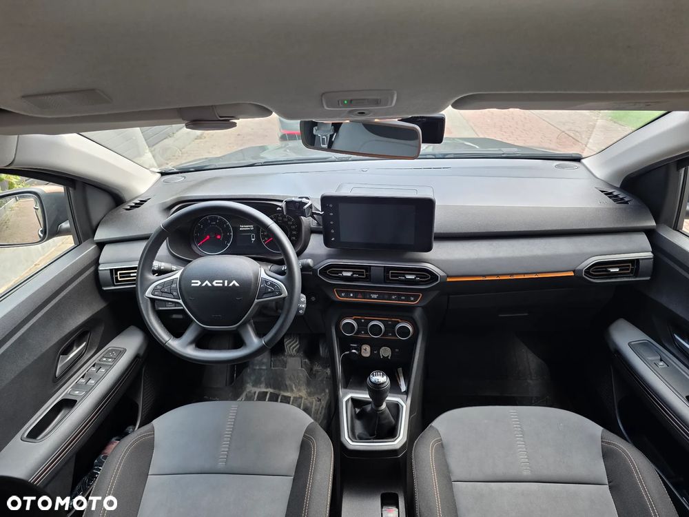 Dacia Jogger 1.0 TCe SL Extreme 7os - 8
