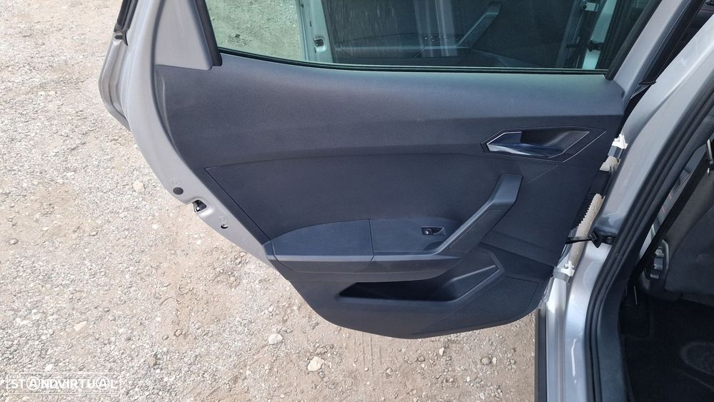 SEAT Arona 1.0 TSI FR - 30