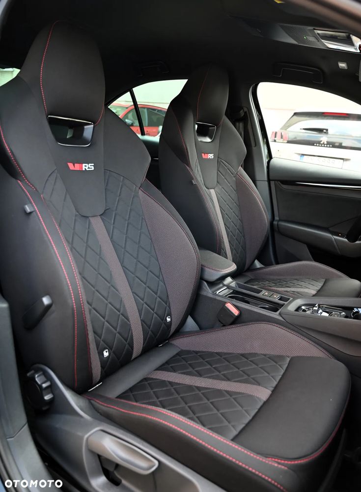 Skoda Octavia 2.0 TDI RS DSG - 34