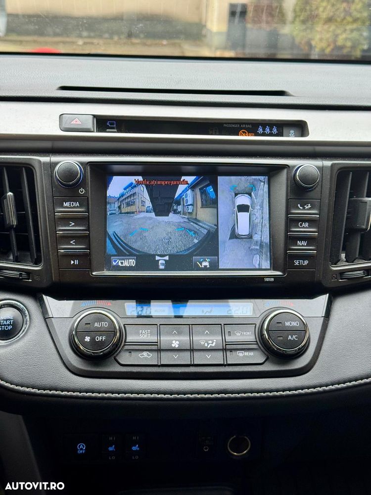 Toyota RAV4 2.0 D-4D 4x2 Start-Stop Executive - 7