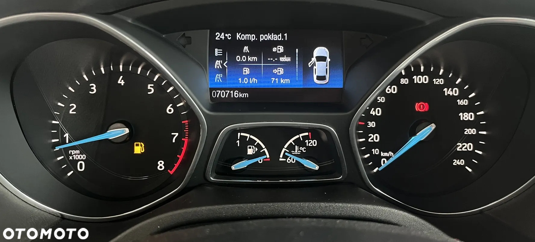 Ford Focus 1.5 EcoBoost Start-Stopp-System TITANIUM - 12