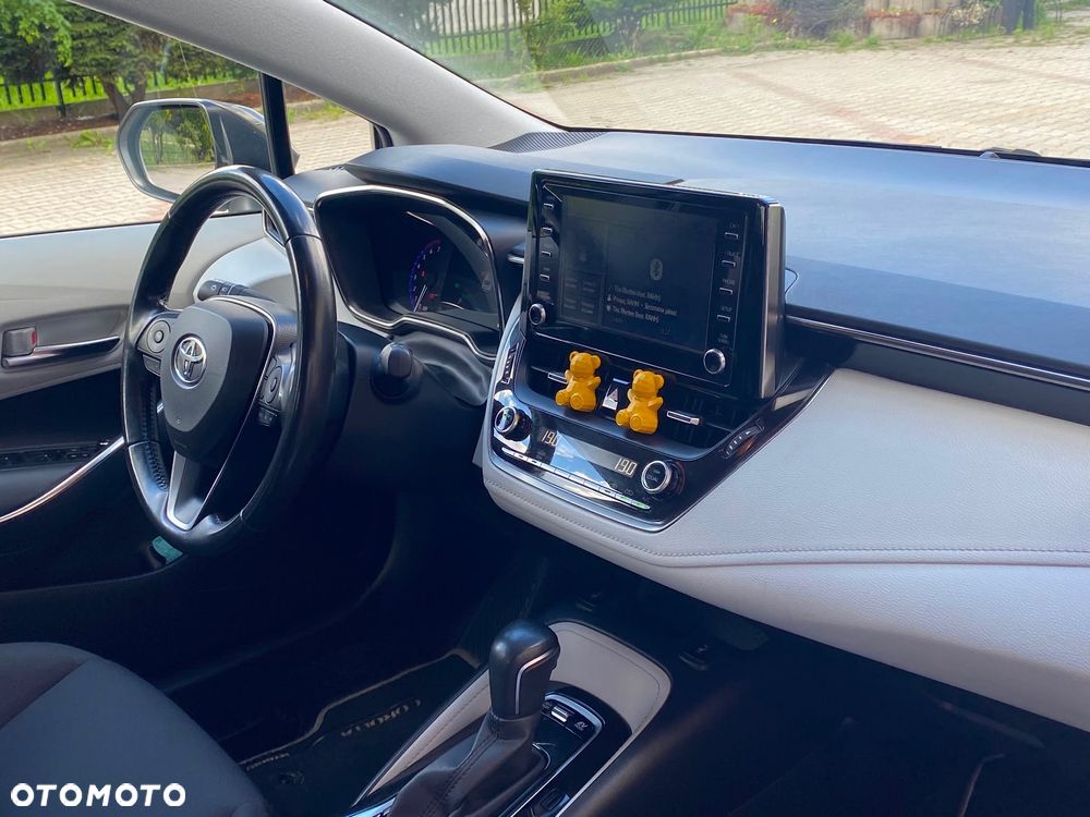 Toyota Corolla 1.8 Hybrid Executive - 15