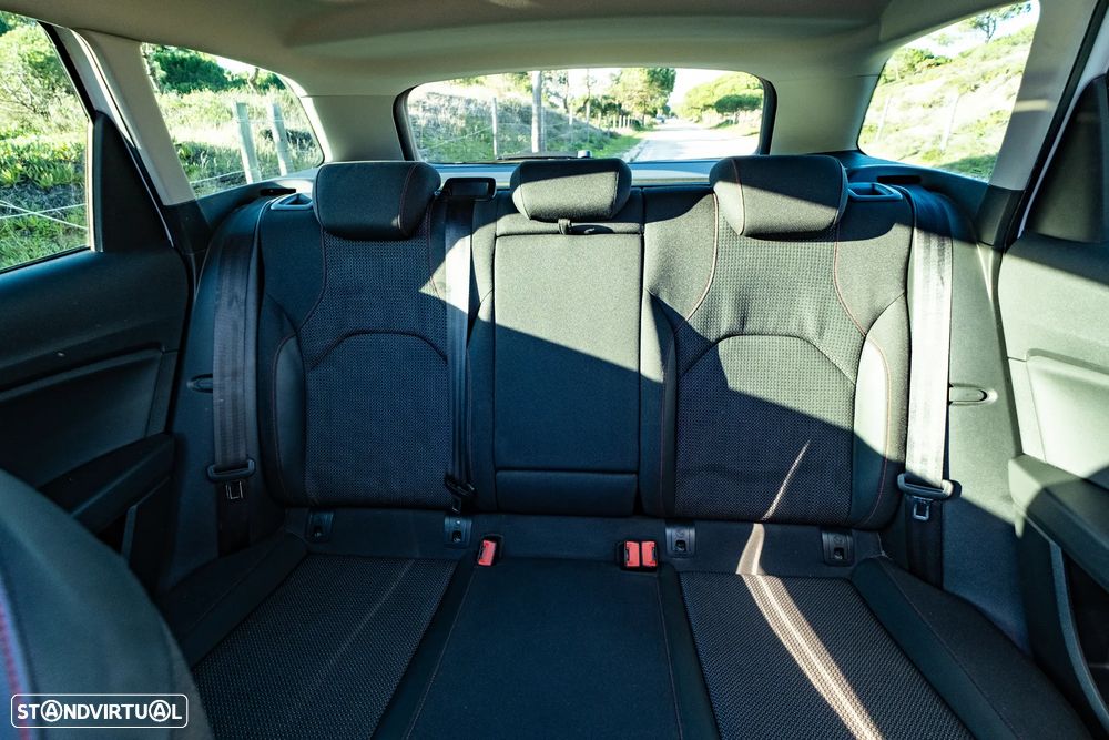 SEAT Leon ST 2.0 TDI S&S FR - 28