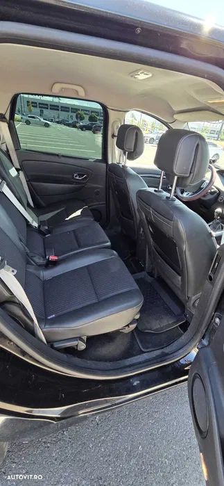 Renault Grand Scenic - 5