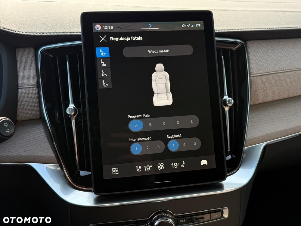 Volvo XC 90 T8 AWD Plug-In Hybrid Ultra Dark 7os - 19