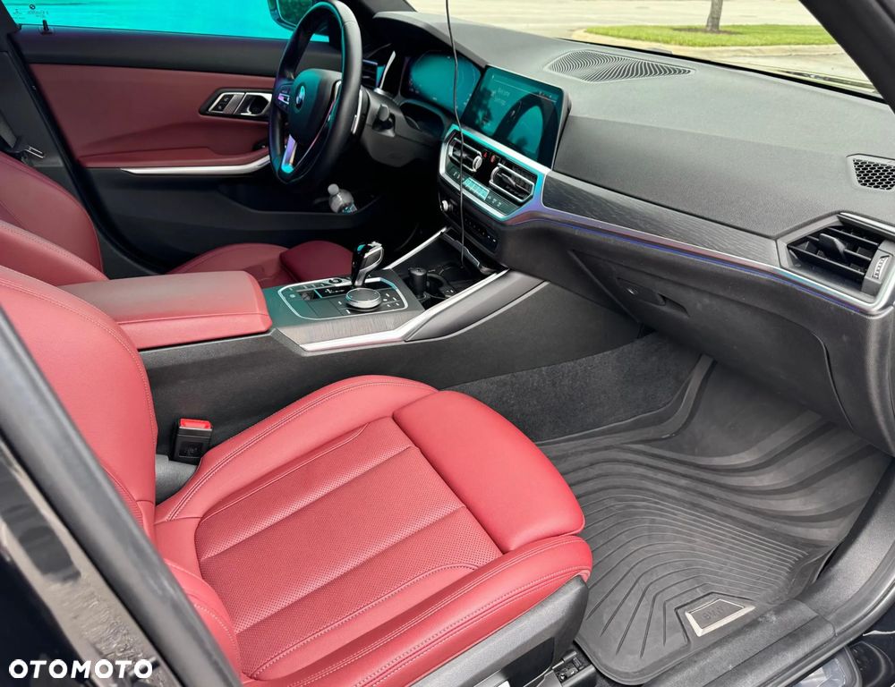 BMW Seria 3 - 26