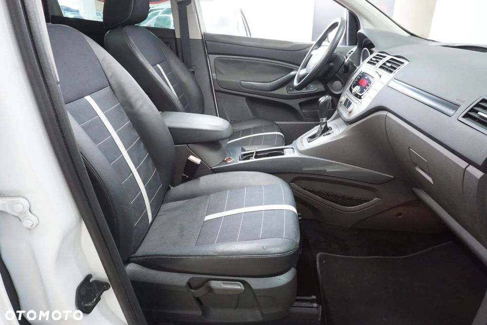 Ford Kuga 2.0 TDCi 4x4 Titanium - 19