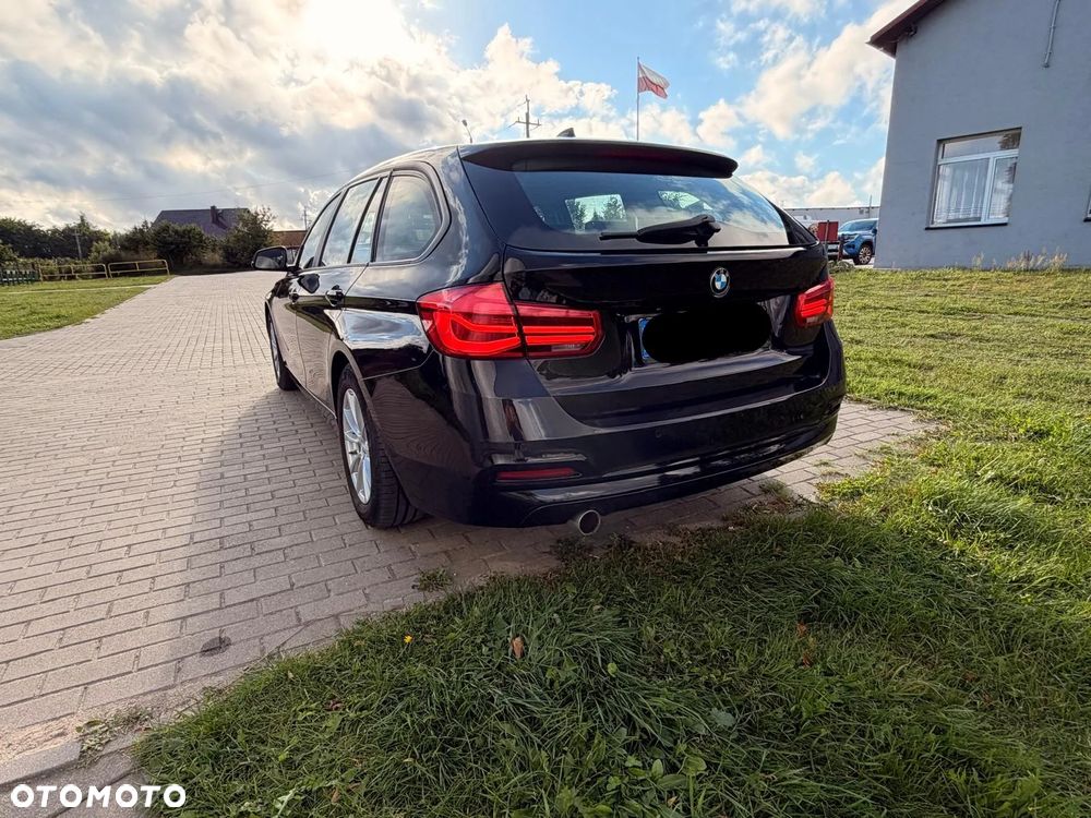 BMW Seria 3 318d - 19