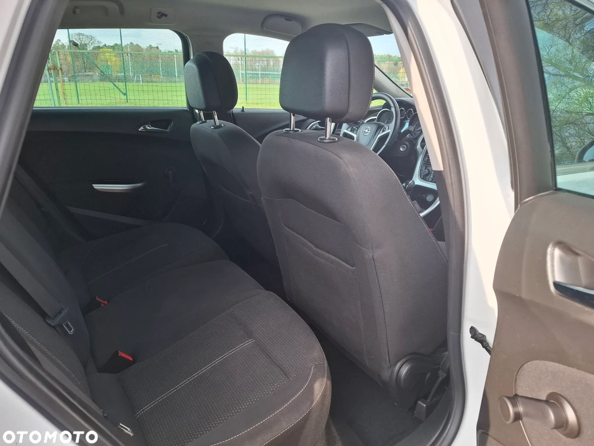 Opel Astra 1.4 Turbo Sports Tourer - 14