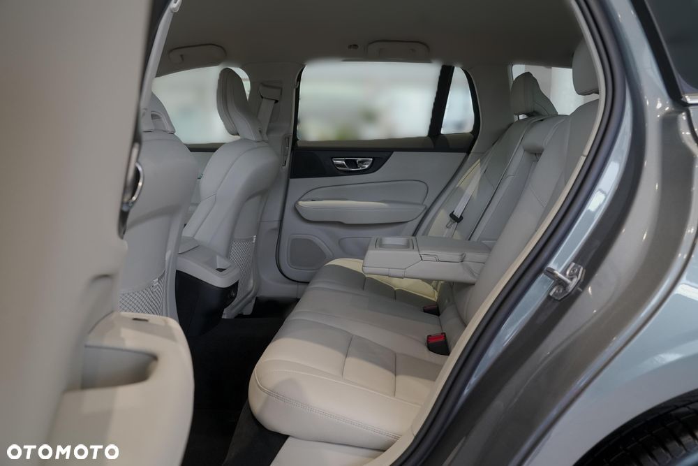 Volvo V60 B4 B Plus Bright - 6
