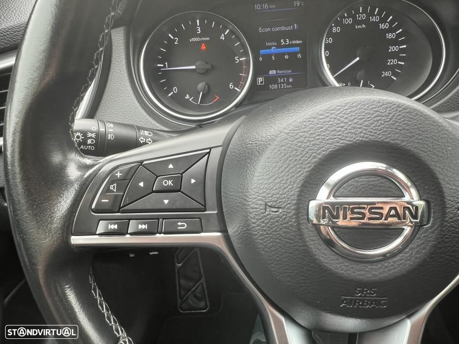 Nissan Qashqai 1.5 dCi N-Style DCT - 27
