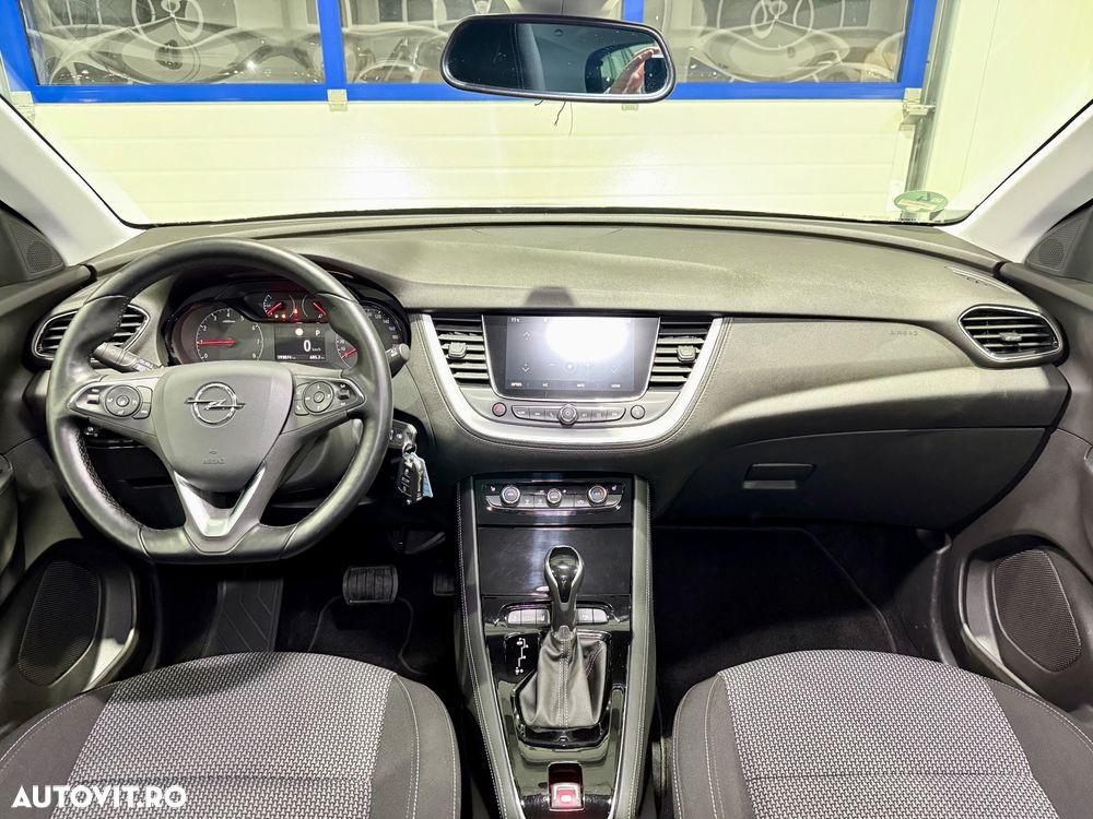 Opel Grandland X 1.2 Start/Stop Automatik Business Edition - 8