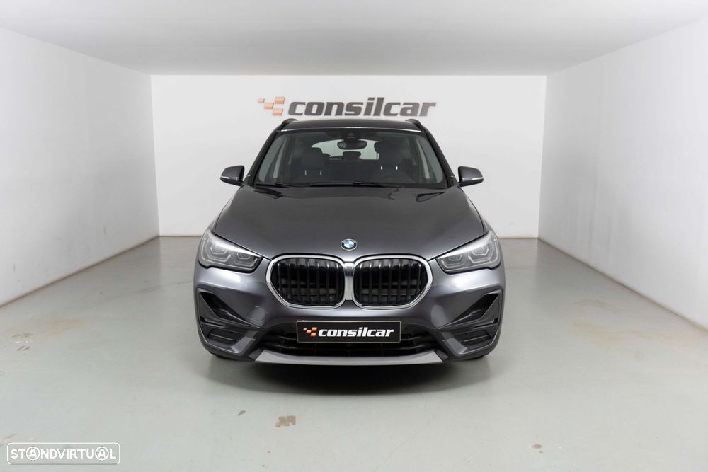 BMW X1 25 e xDrive Corporate Edition - 2