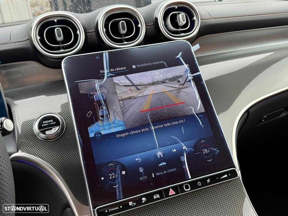 Mercedes-Benz GLC 300 de Coupe 4Matic - 14