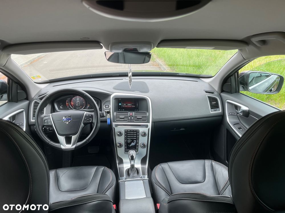 Volvo XC 60 - 18