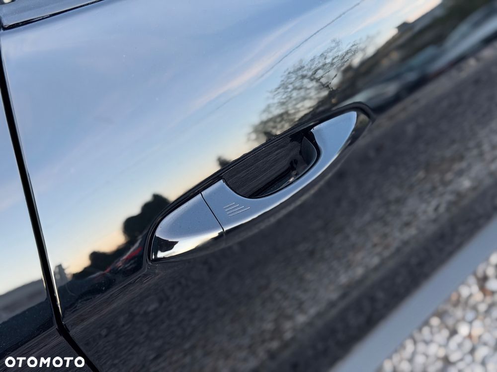 Ford Mustang - 12