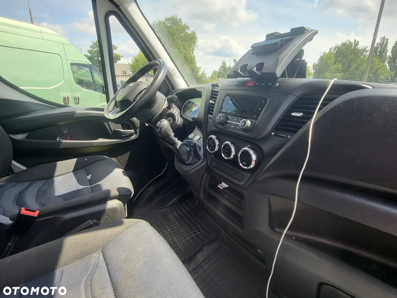 Iveco 50C18HZ SKRZYNIA 6.1 m - 7