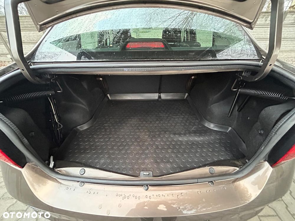 Dacia Logan 1.0 SCe Laureate - 19