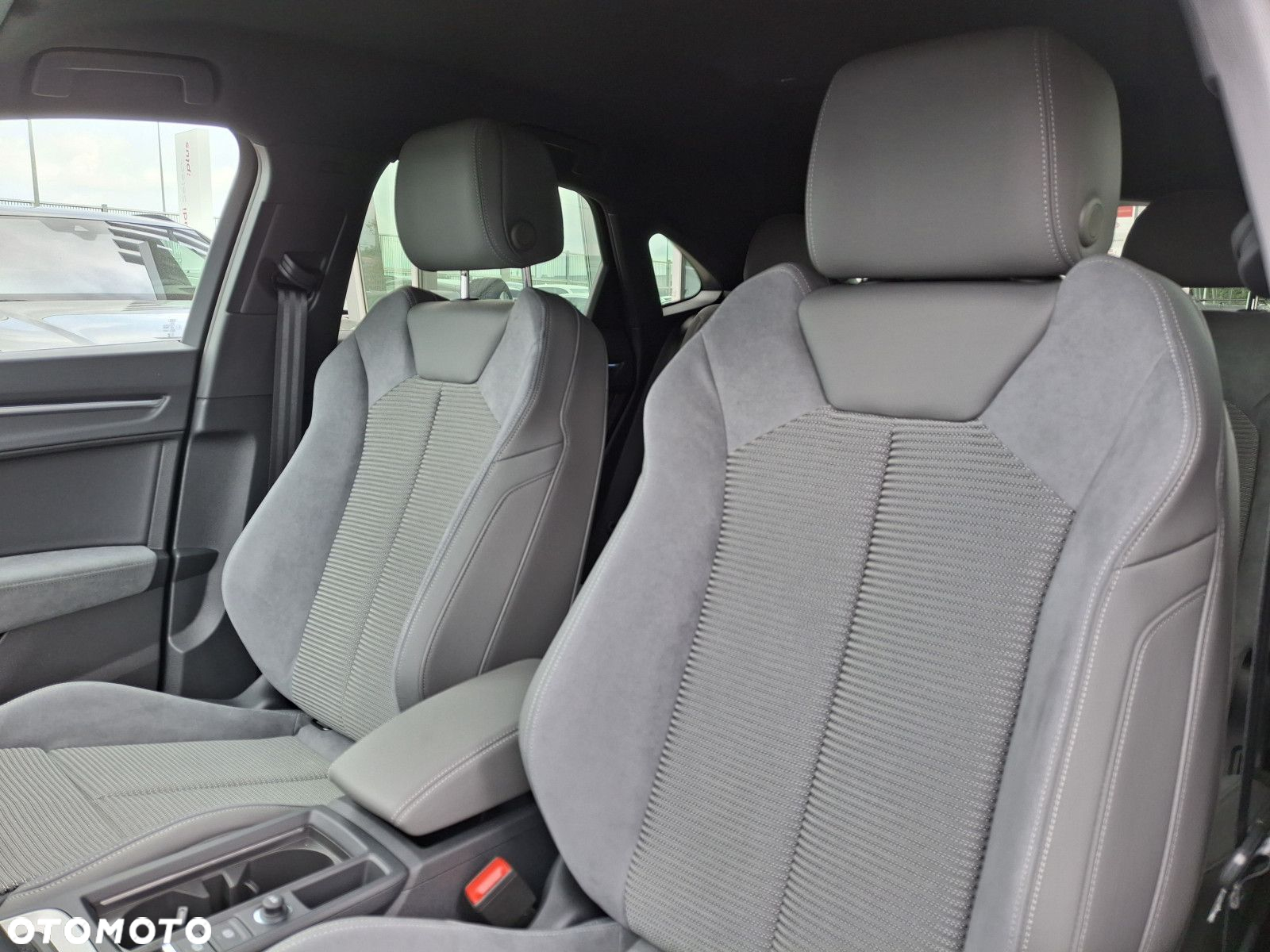 Audi Q3 Sportback - 8