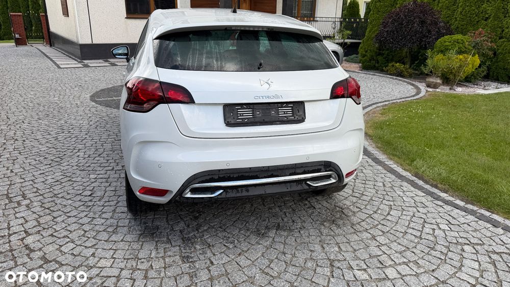 Citroën DS4 1.6 HDi SoChic - 3