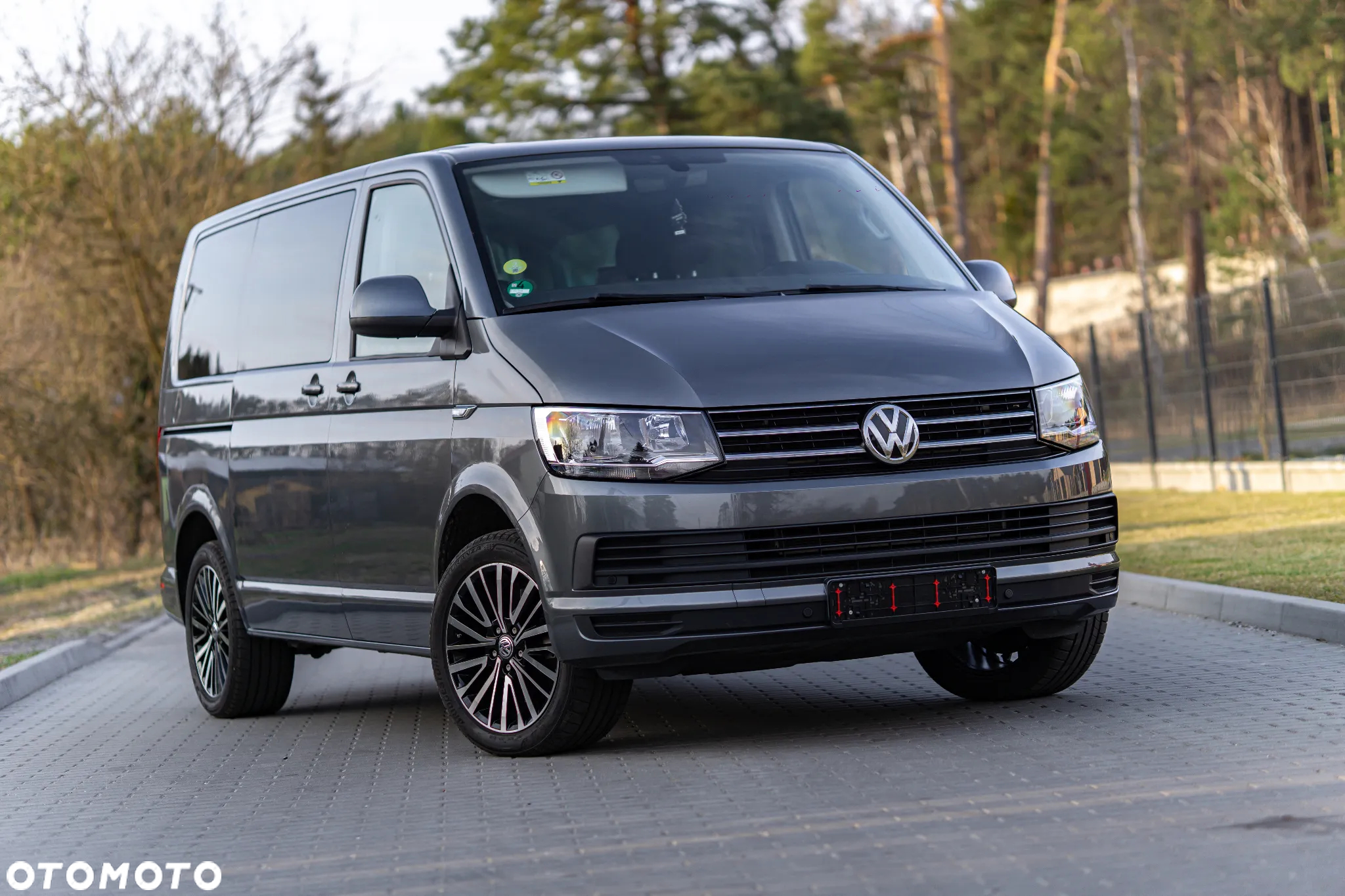 Volkswagen Multivan - 3