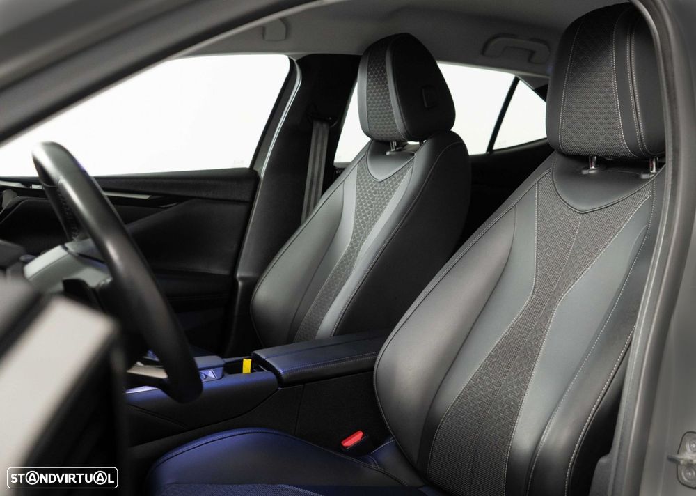 DS DS4 E-Tense Trocadero EAT8 - 8