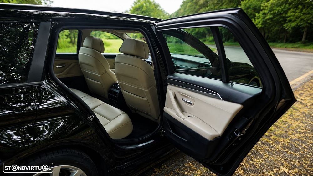 BMW 520 d Line Luxury Auto - 34