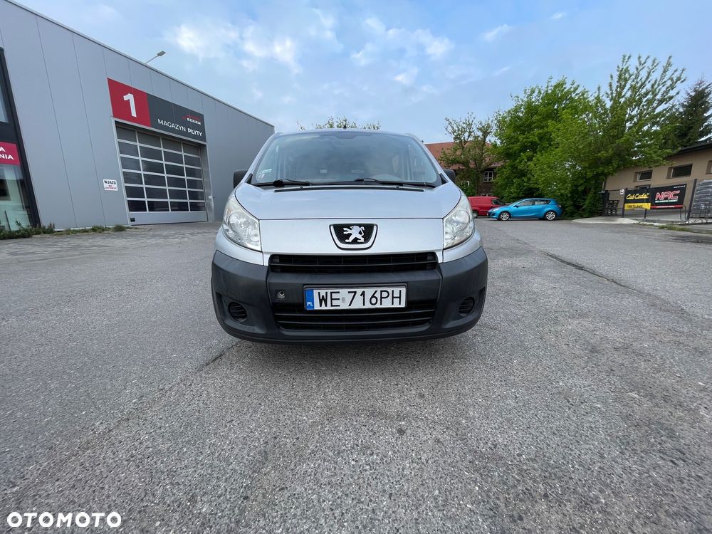 Peugeot Expert - 8
