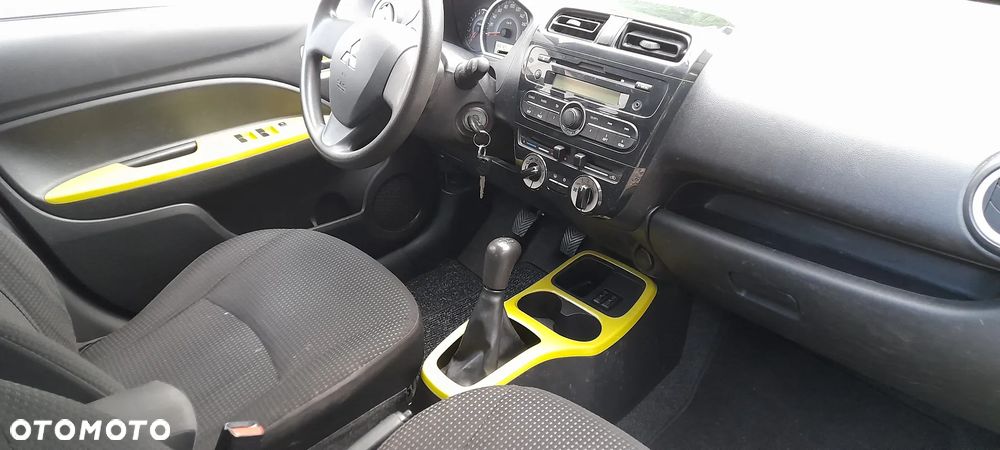 Mitsubishi Space Star 1.2 Clear Tec Color - 16