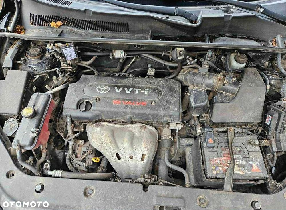 Toyota RAV4 - 11
