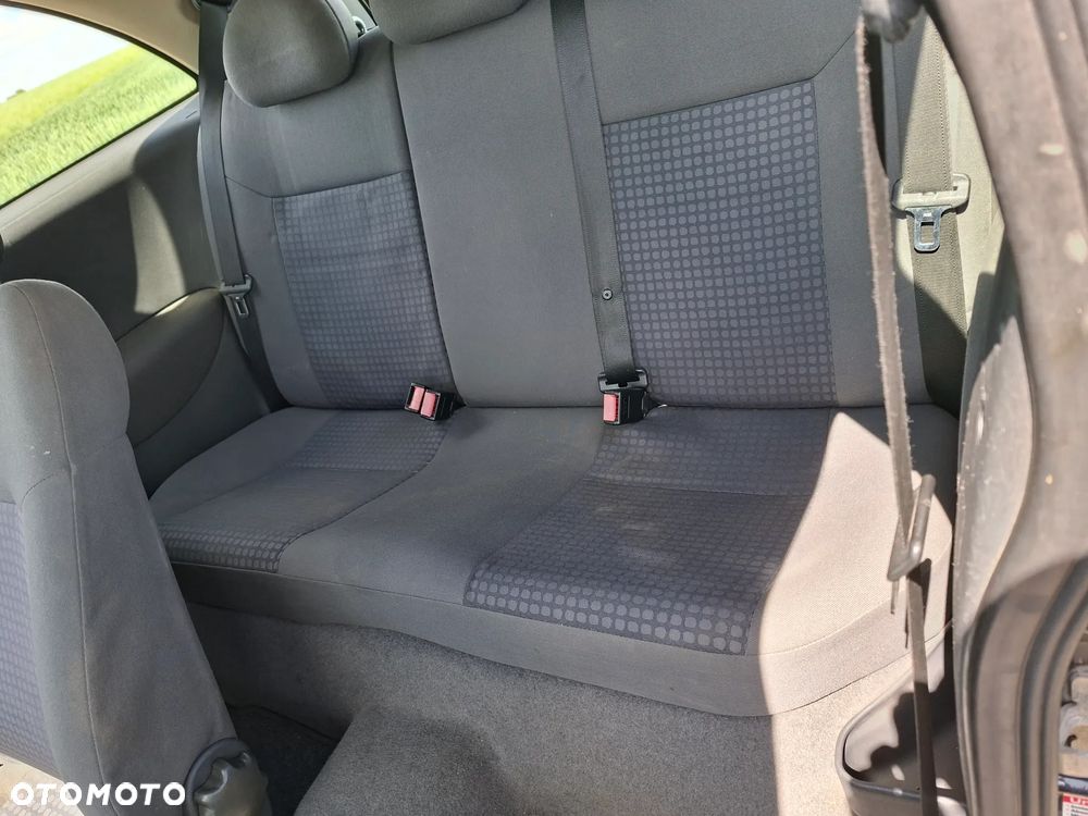 Opel Corsa 1.2 16V NJoy - 8