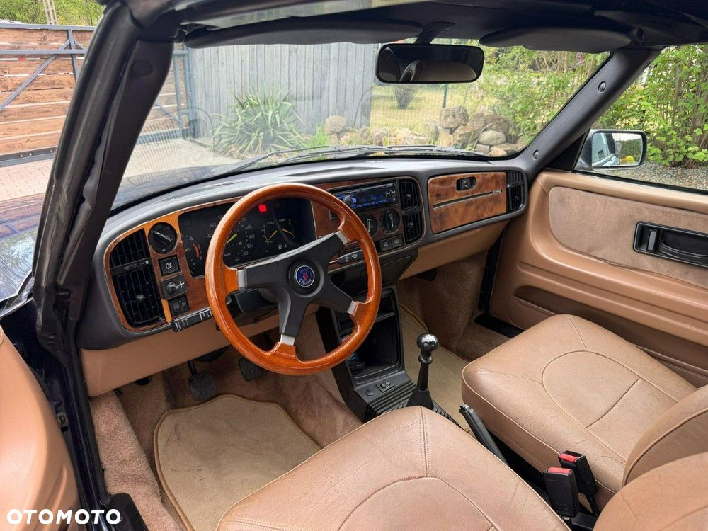 Saab 900 - 7