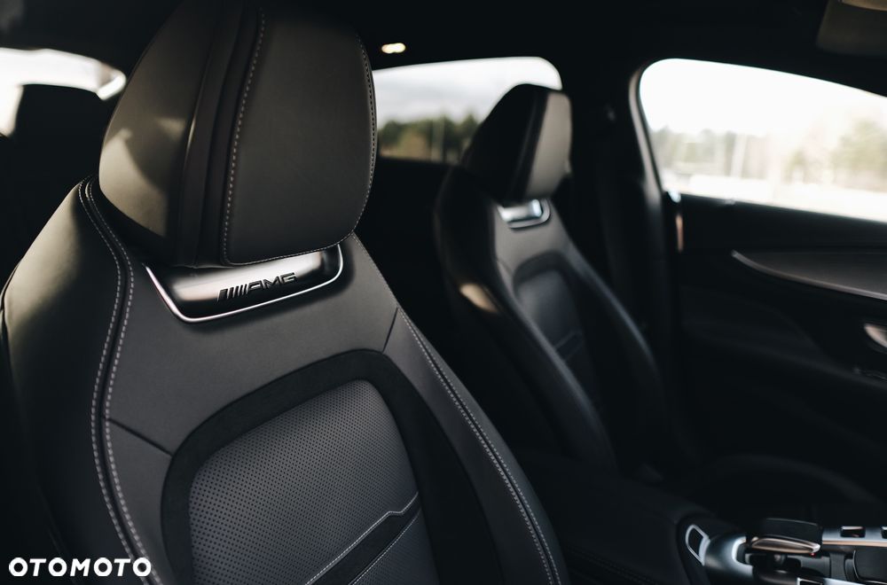 Mercedes-Benz AMG GT 43 4Matic+ Coupe 4D Speedshift TCT 9G - 25