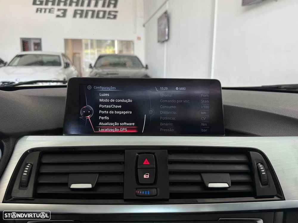 BMW 320 d Touring Auto Pack M - 37