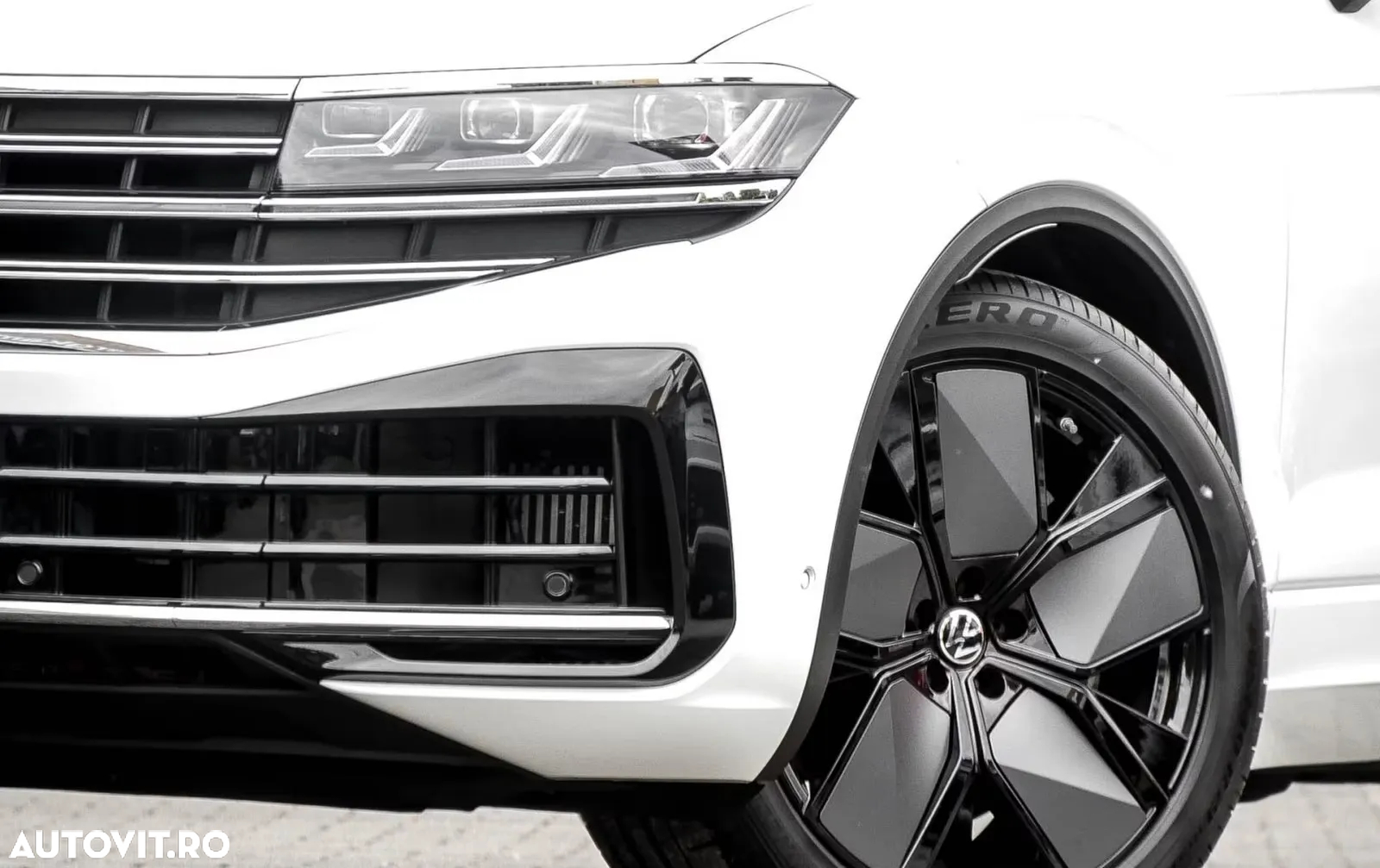 Volkswagen Touareg 3.0 V6 e-Hybrid 4Motion Aut. Elegance - 4