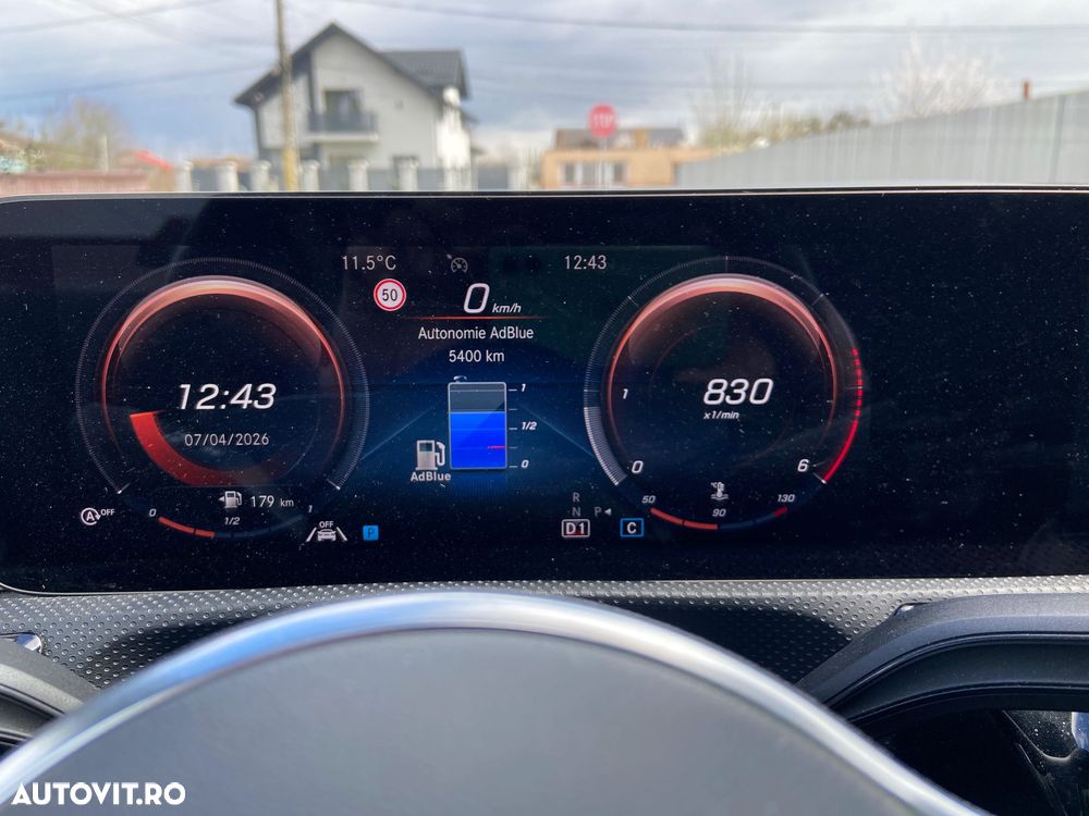 Mercedes-Benz CLA - 27