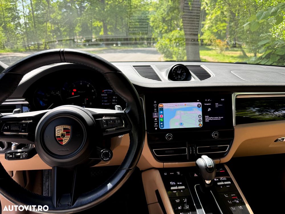 Porsche Macan - 9