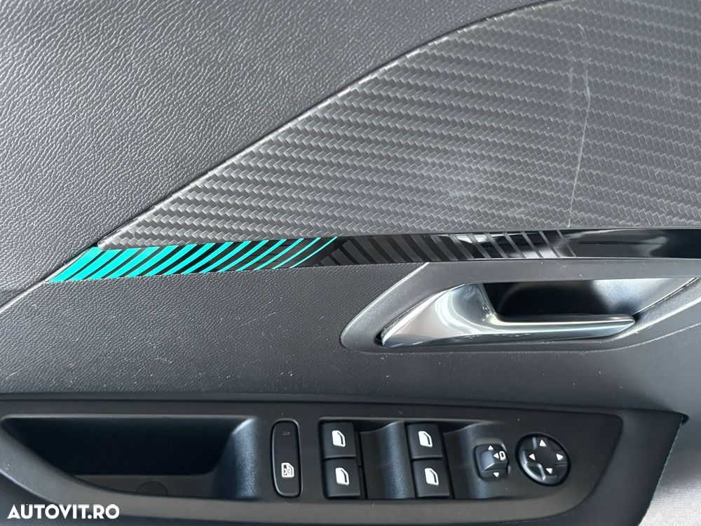Peugeot 208 Elektromotor 136 Active - 19