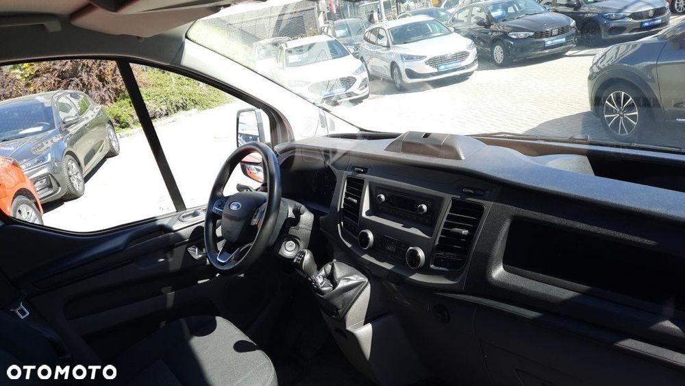Ford Transit Custom - 10